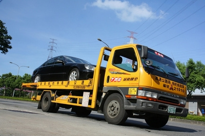 东兴旅顺口区道路救援